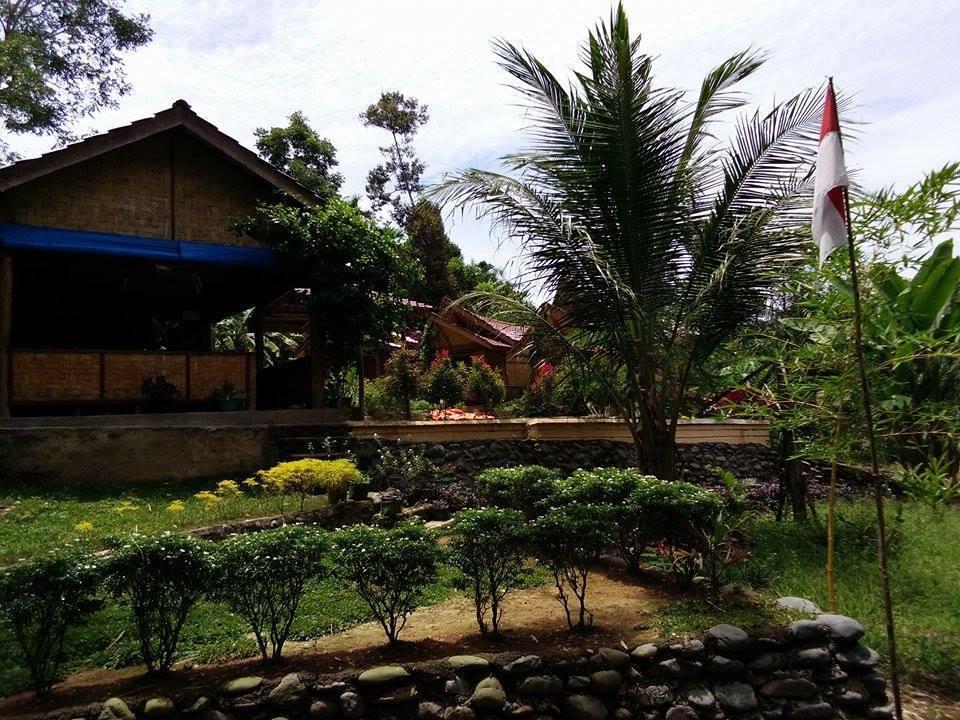 Orchid Bungalow & Restaurant Hotel Timbanglawang Exterior foto